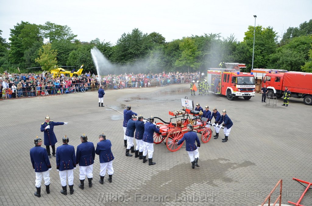 Tag der Offenen Tuer BF Koeln Weidenpesch Scheibenstr P479.JPG